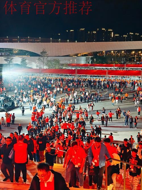 国足教练、球员纷纷表示为国争光是最大目标